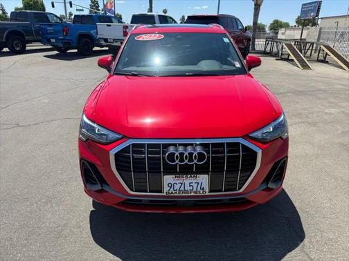 2022 Audi Q3 45 S line Premium