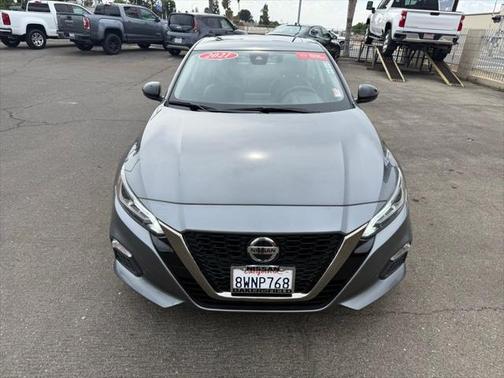 2021 Nissan Altima SR VC-Turbo FWD