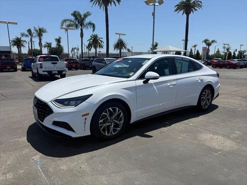 2022 Hyundai SONATA SEL