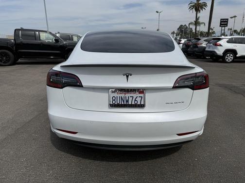 2021 Tesla Model 3 Long Range
