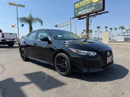 2025 Nissan Sentra SR