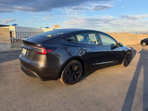 2024 Tesla Model 3 Long Range