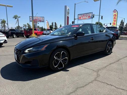2024 Nissan Altima SR Intelligent AWD
