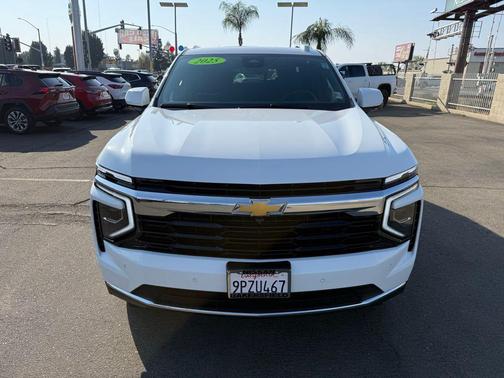 2025 Chevrolet Tahoe LS