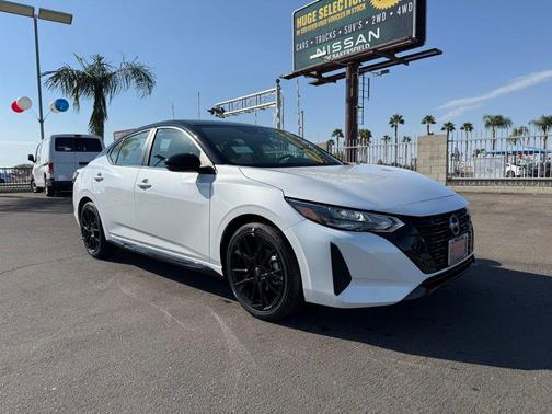 2025 Nissan Sentra SR