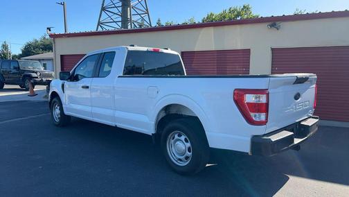 White 2022 Ford F-150 XL