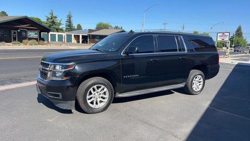 Black 2019 Chevrolet Suburban LT