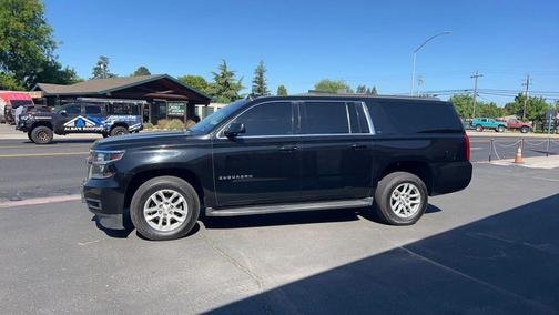 Black 2019 Chevrolet Suburban LT