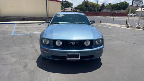 Satin Silver Clearcoat Metallic 2005 Ford Mustang GT