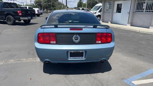 Satin Silver Clearcoat Metallic 2005 Ford Mustang GT