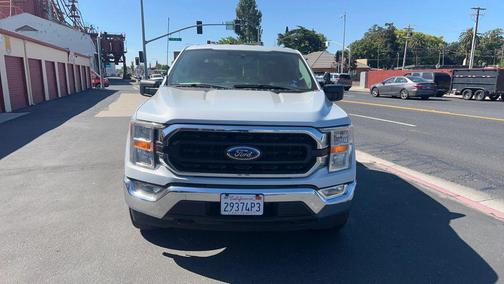 White 2022 Ford F-150 XLT