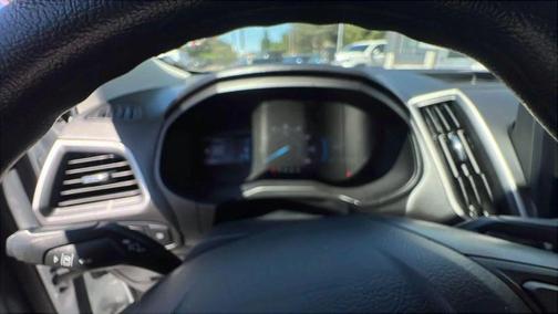Oxford White 2022 Ford Edge SE