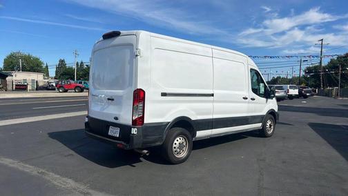 Oxford White 2023 Ford Transit-250 Base