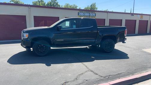 Onyx Black 2018 GMC Canyon SLE
