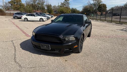 2014 Ford Mustang V6