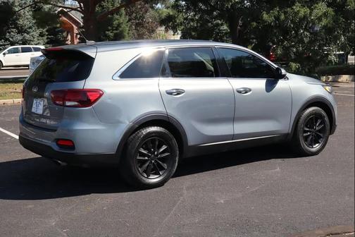 2020 Kia Sorento LX