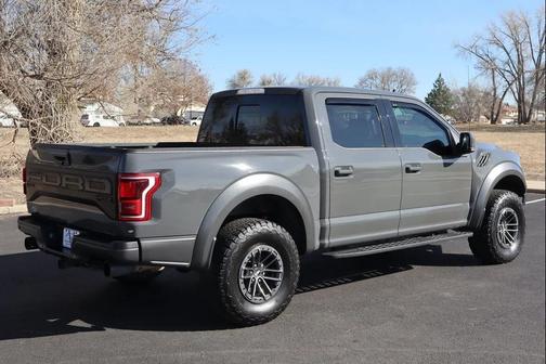 2020 Ford F-150 Raptor