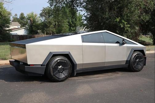 2024 Tesla Cybertruck All-Wheel Drive