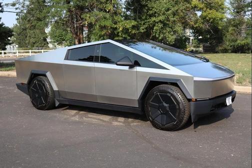 2024 Tesla Cybertruck All-Wheel Drive