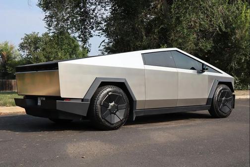 2024 Tesla Cybertruck All-Wheel Drive