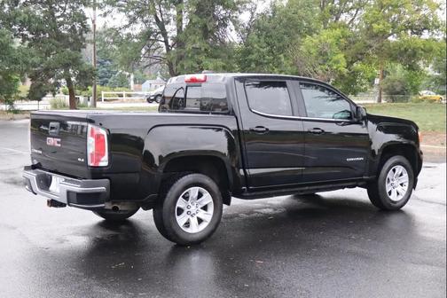 2017 GMC Canyon SLE
