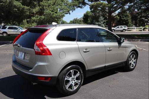 2011 Volvo XC60 T6
