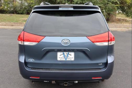 2014 Toyota Sienna LE