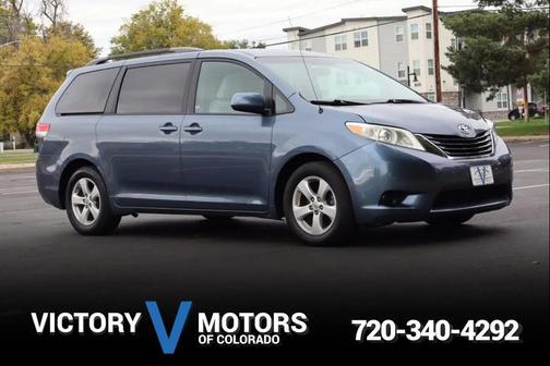 2014 Toyota Sienna LE