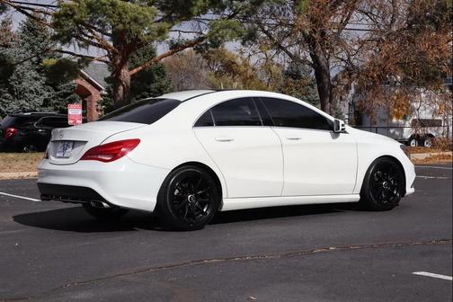 2014 Mercedes-Benz CLA-Class Base