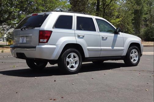 Bright Silver Metallic Clearcoat 2006 Jeep Grand Cherokee Limited