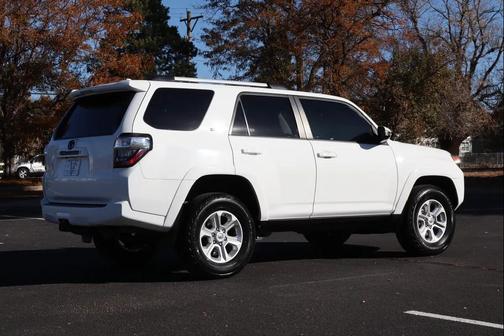 2022 Toyota 4Runner SR5 Premium