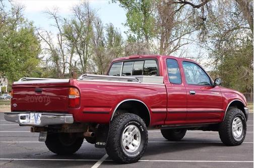 1996 Toyota Tacoma Base
