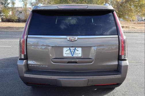 2016 Cadillac Escalade ESV Premium