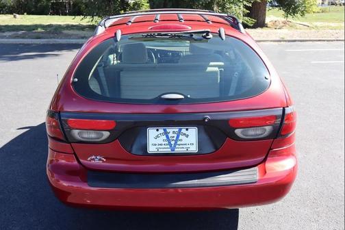 2001 Ford Taurus SE