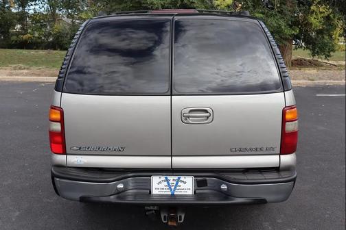 2001 Chevrolet Suburban 1500 LT