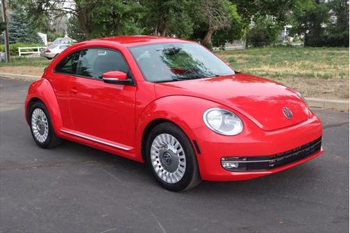 2016 Volkswagen Beetle 1.8T SE