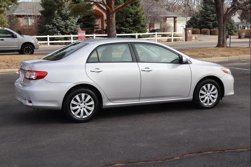 2012 Toyota Corolla LE