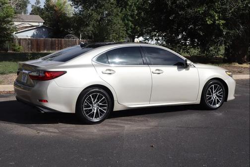 2017 Lexus ES 350 Base