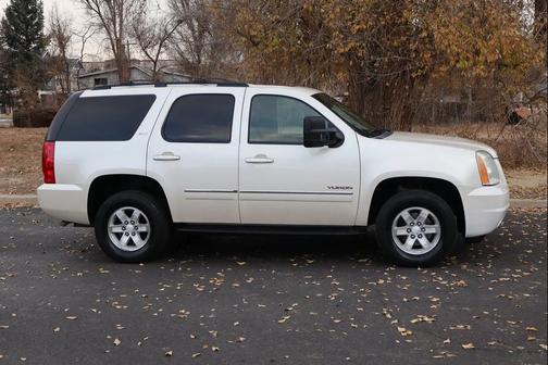 2011 GMC Yukon SLT