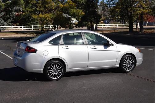 2011 Ford Focus SES