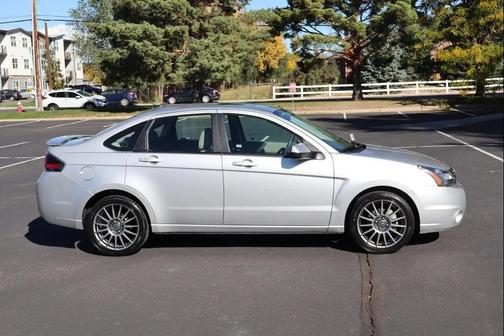 2011 Ford Focus SES