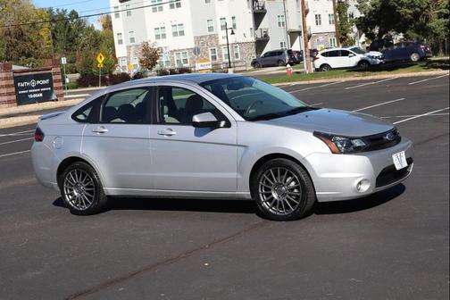 2011 Ford Focus SES