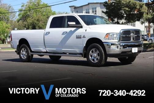 Bright White Clearcoat 2018 RAM 2500 Big Horn Crew Cab 4x4 8' Box