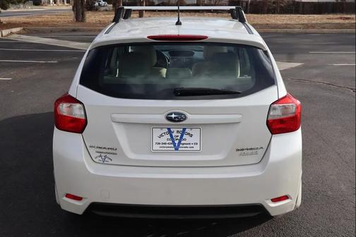 2013 Subaru Impreza 2.0i Premium