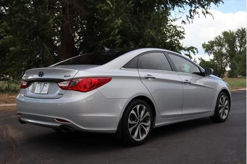 2013 Hyundai SONATA Limited 2.0T