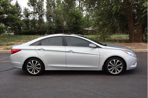 2013 Hyundai SONATA Limited 2.0T