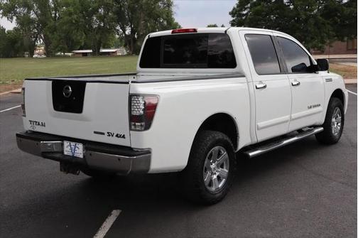 2012 Nissan Titan SV