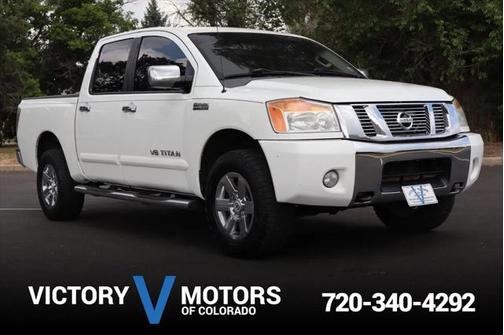 2012 Nissan Titan SV