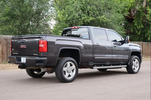 2015 GMC Sierra 2500 Denali