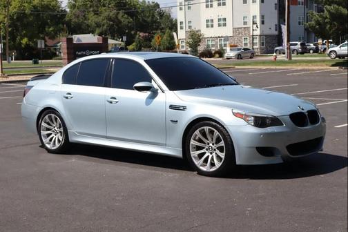 2006 BMW M5 Base